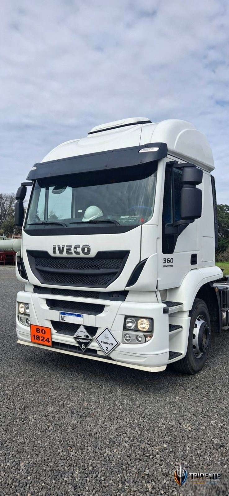 Iveco 360 2021 — Camión usado, foto 1