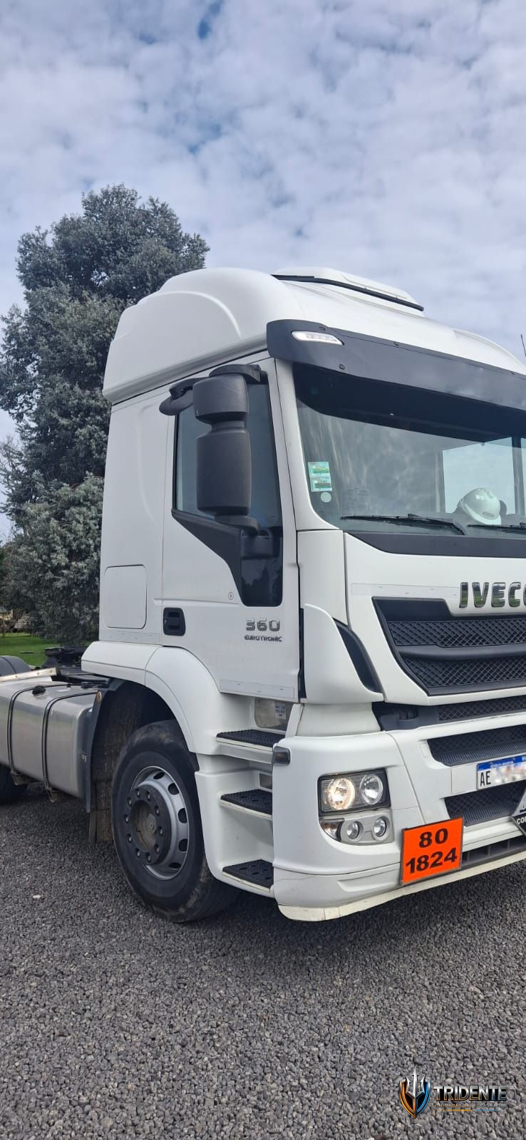 Iveco 360 2021 — Camión usado, foto 2