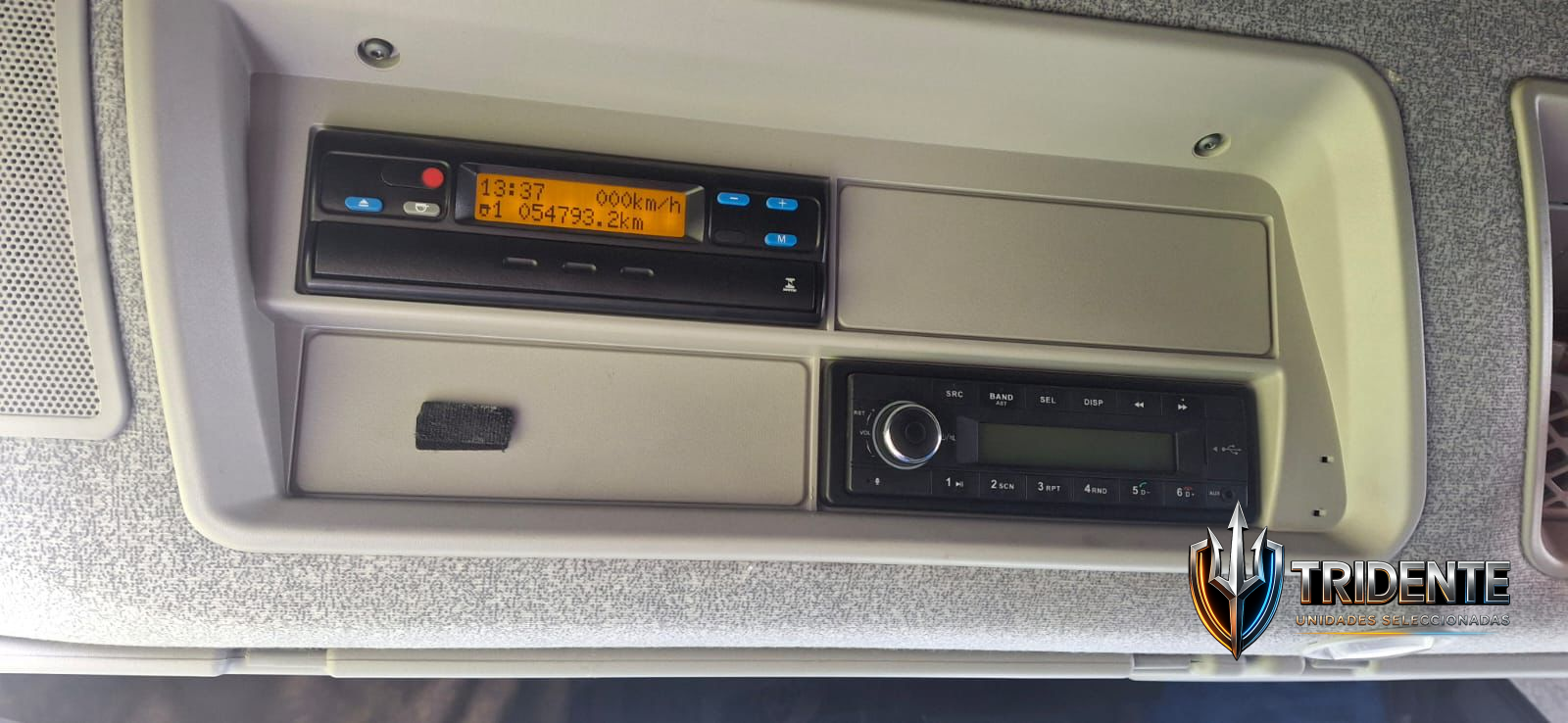 Iveco 360 2021 — Camión usado, foto 6