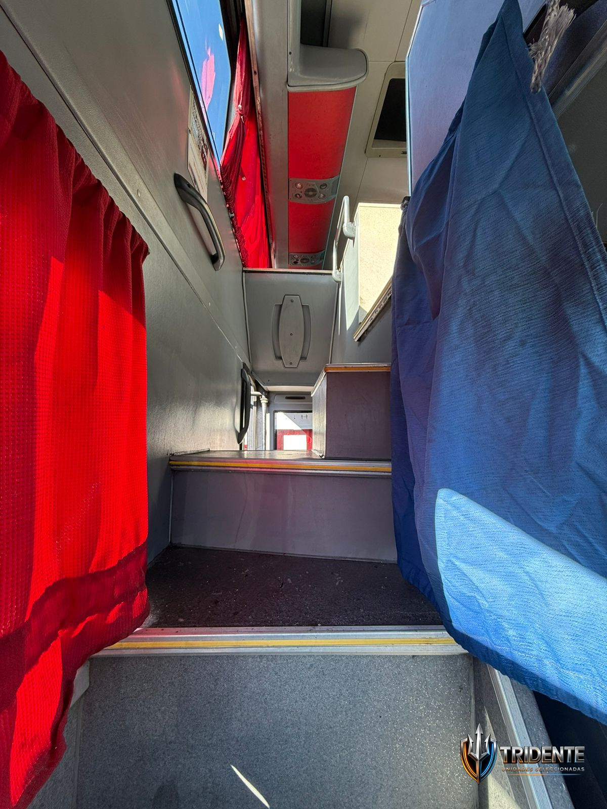 Scania K410 2016 — Colectivo usado, foto 11