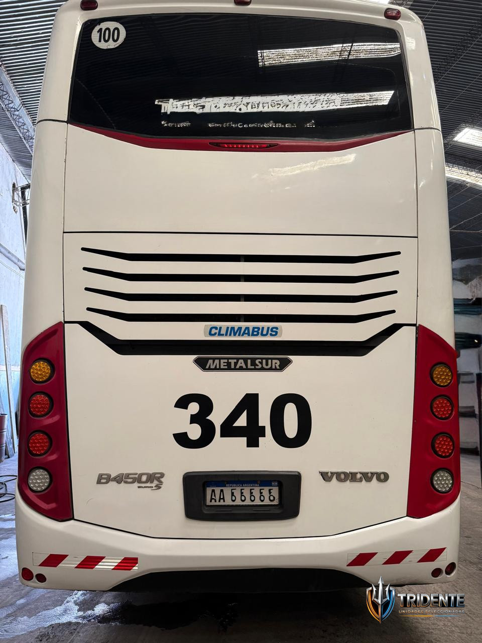 Volvo B430R 2016 — Colectivo usado, foto 4