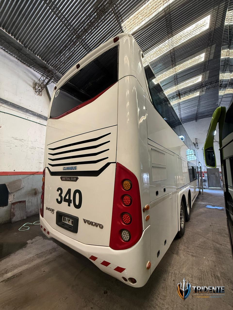Volvo B430R 2016 — Colectivo usado, foto 5