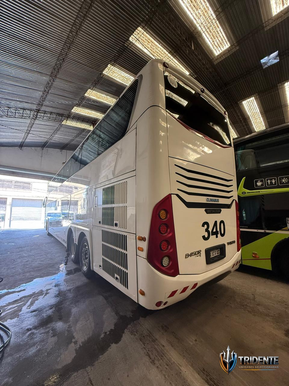 Volvo B430R 2016 — Colectivo usado, foto 7