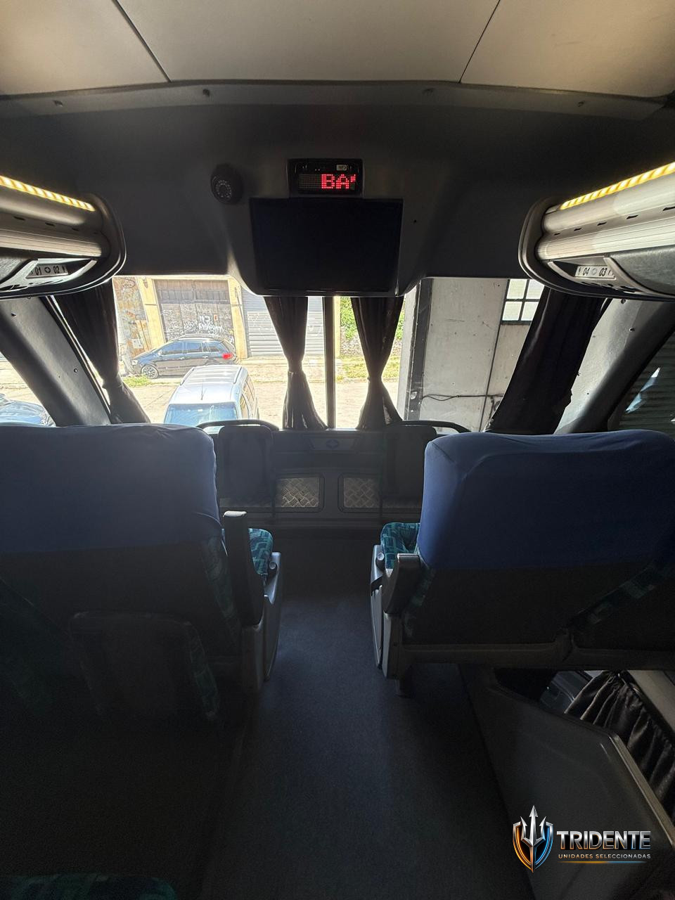Volvo B430R 2016 — Colectivo usado, foto 10