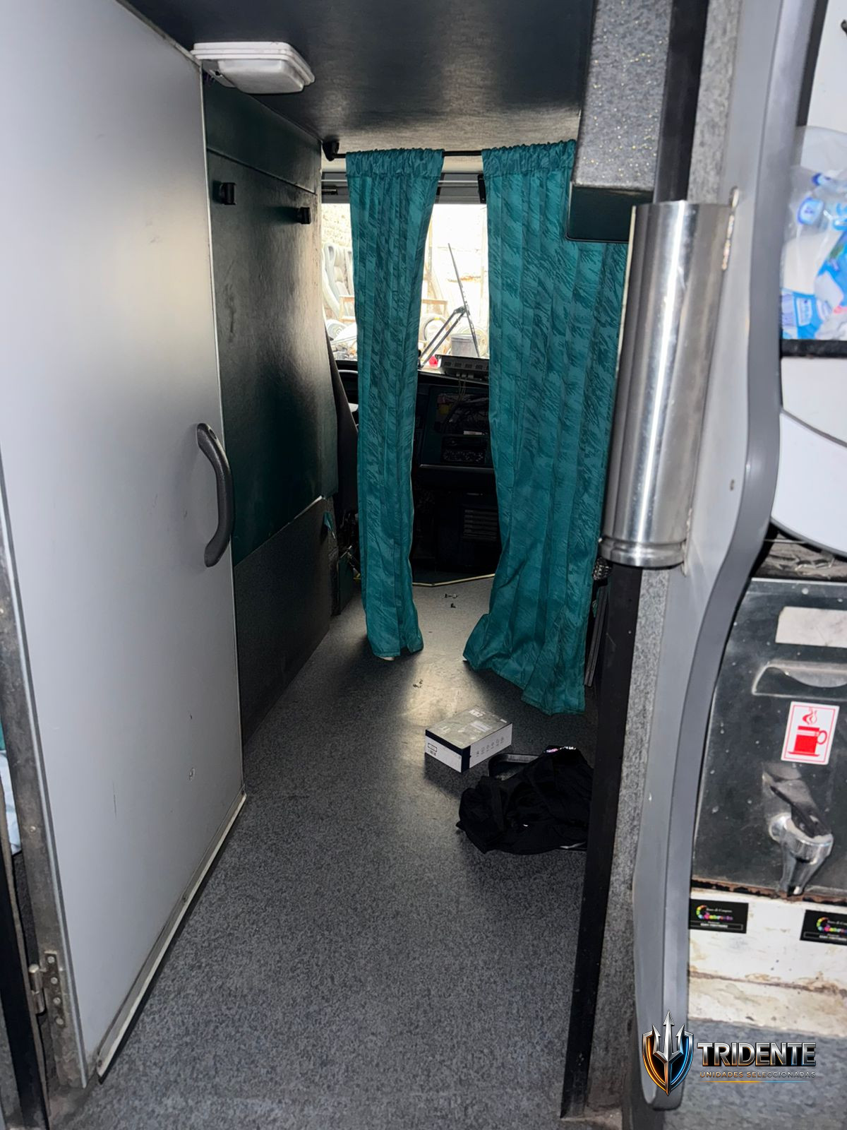 Scania K400 2018 — Colectivo usado, foto 11