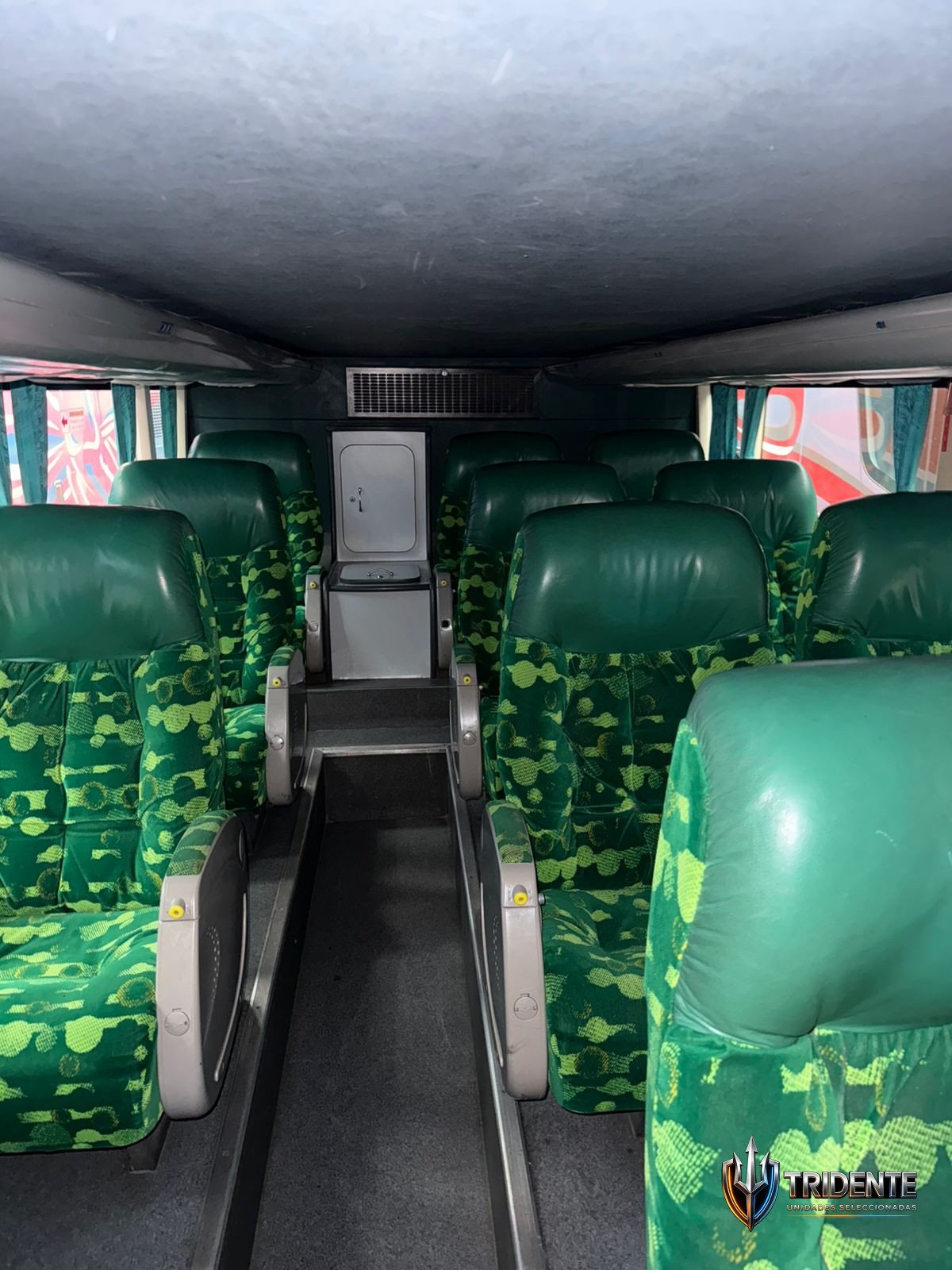 Scania K400 2018 — Colectivo usado, foto 7