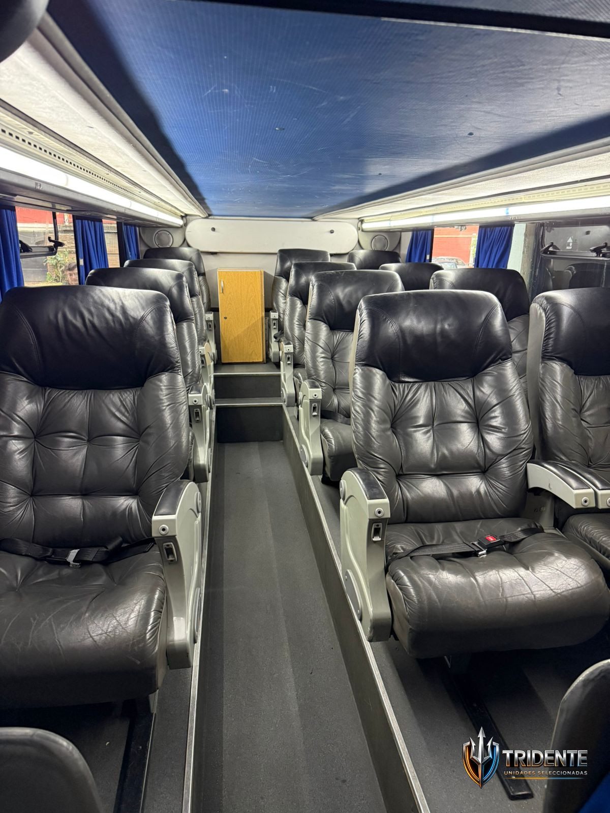 Scania K410 2014 — Colectivo usado, foto 13