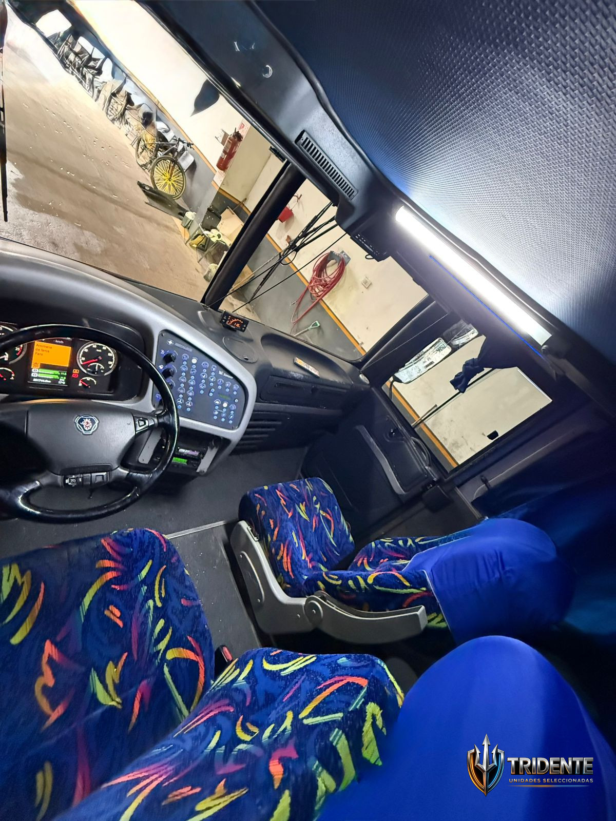 Scania K410 2014 — Colectivo usado, foto 11