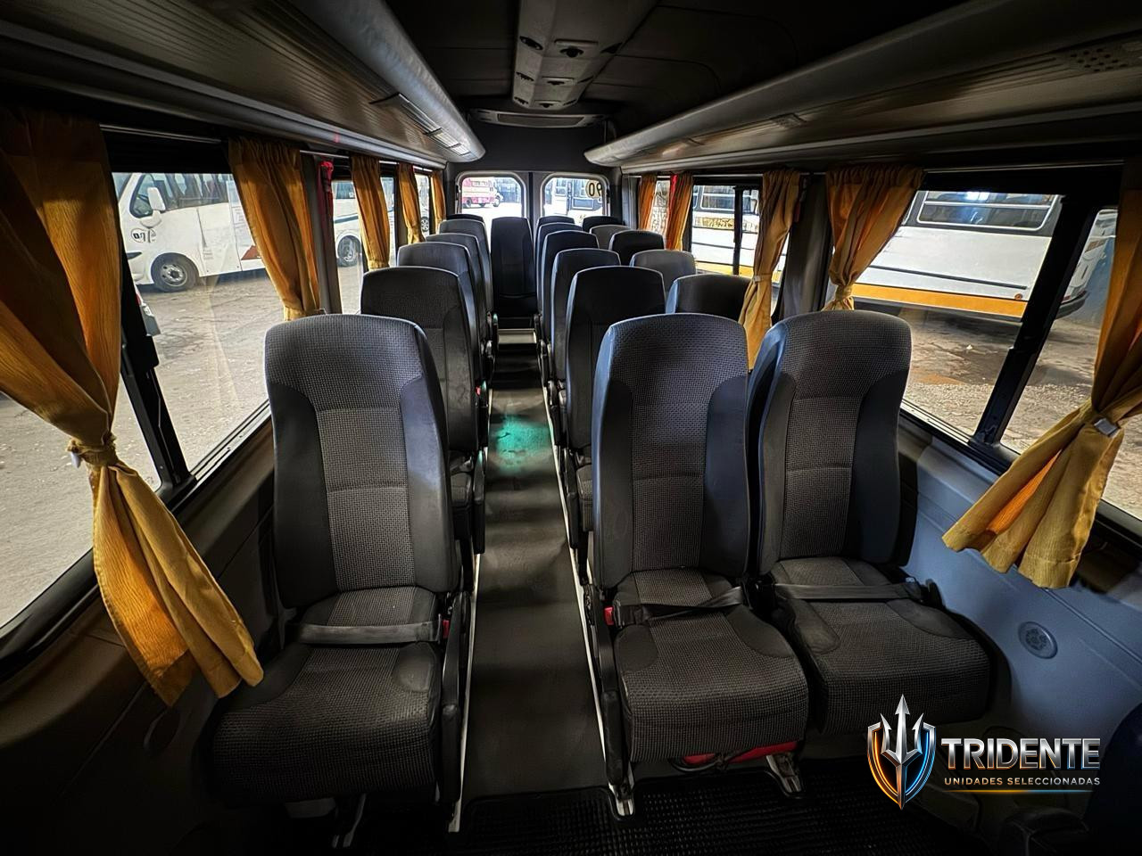 Mercedes-Benz 515cdi 2014 — Colectivo usado, foto 2