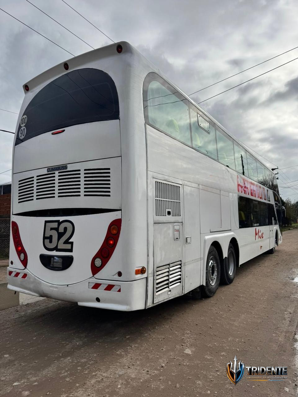 Mercedes-Benz O500 2013 — Colectivo usado, foto 2