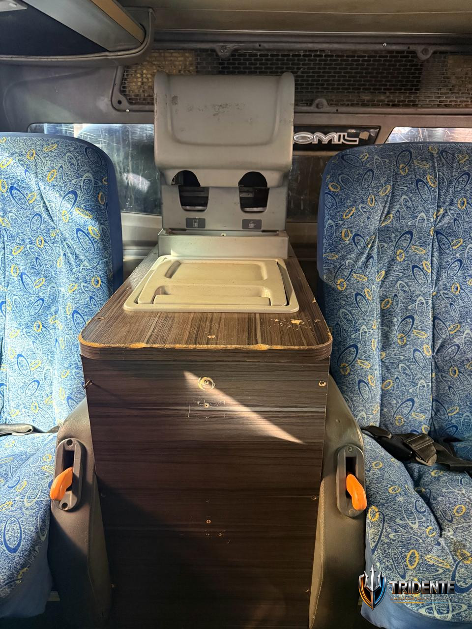 Scania K380 2013 — Colectivo usado, foto 13