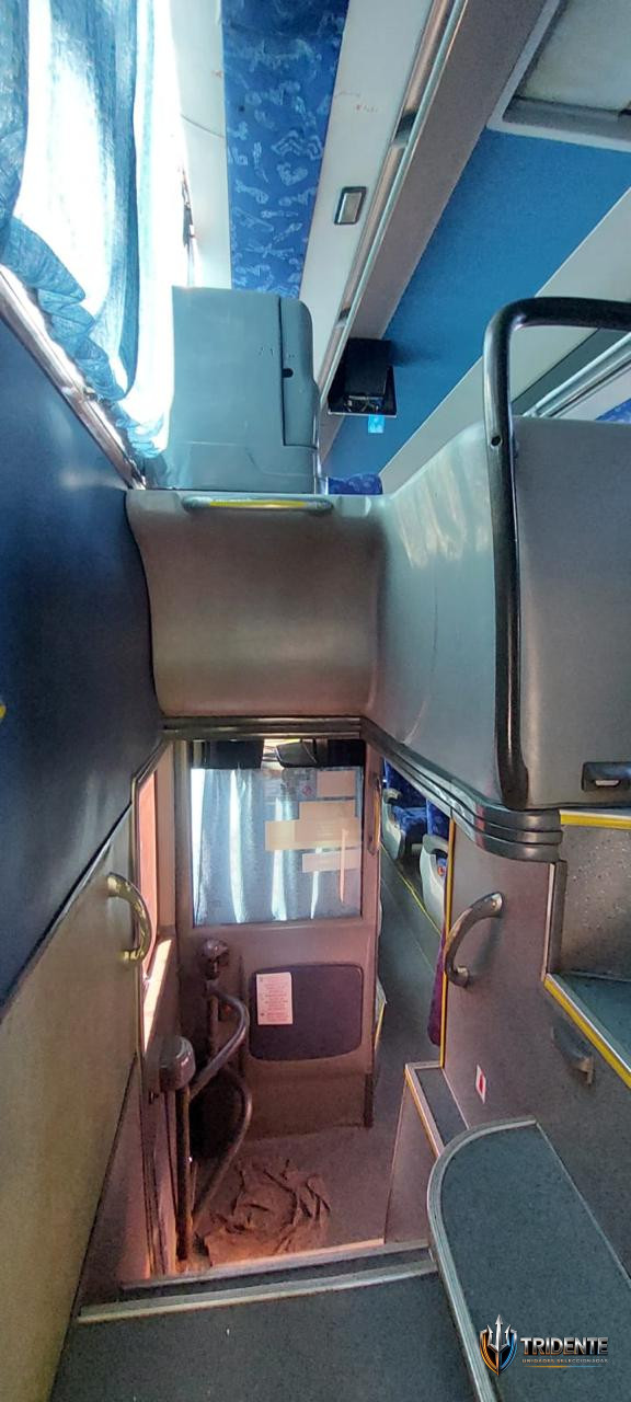 Volvo B12R 2012 — Colectivo usado, foto 8