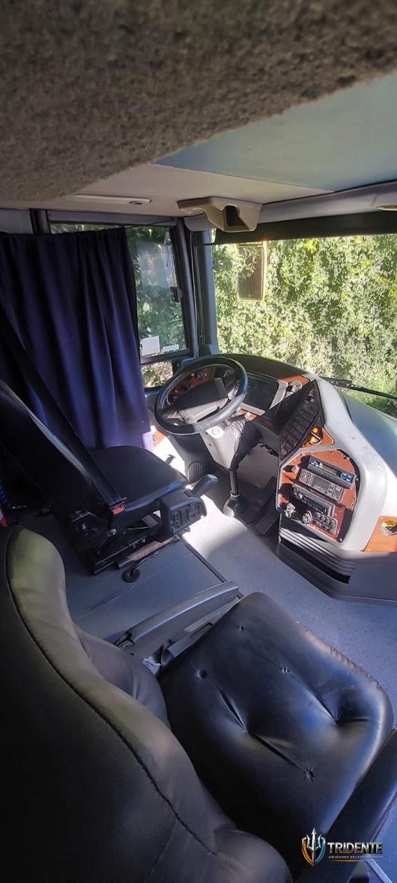 Volvo B12R 2012 — Colectivo usado, foto 5