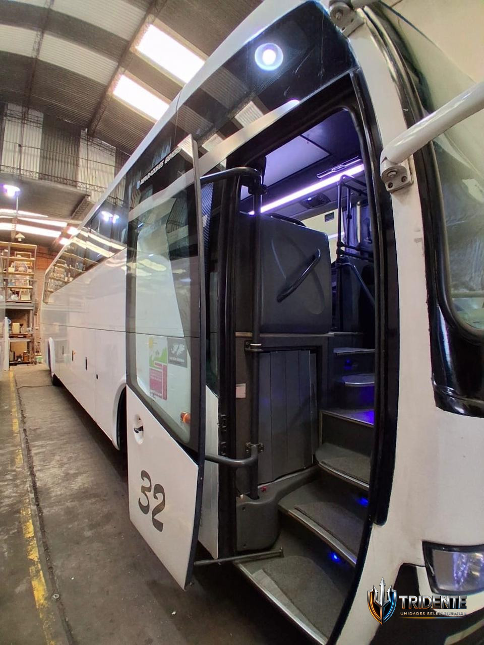 Mercedes-Benz O500 M30 2015 — Colectivo usado, foto 3