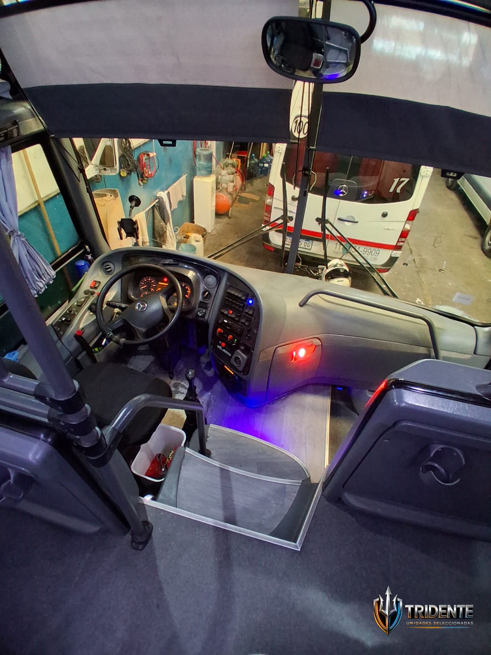 Mercedes-Benz O500 M30 2015 — Colectivo usado, foto 15