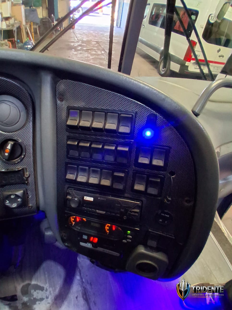 Mercedes-Benz O500 M30 2015 — Colectivo usado, foto 19