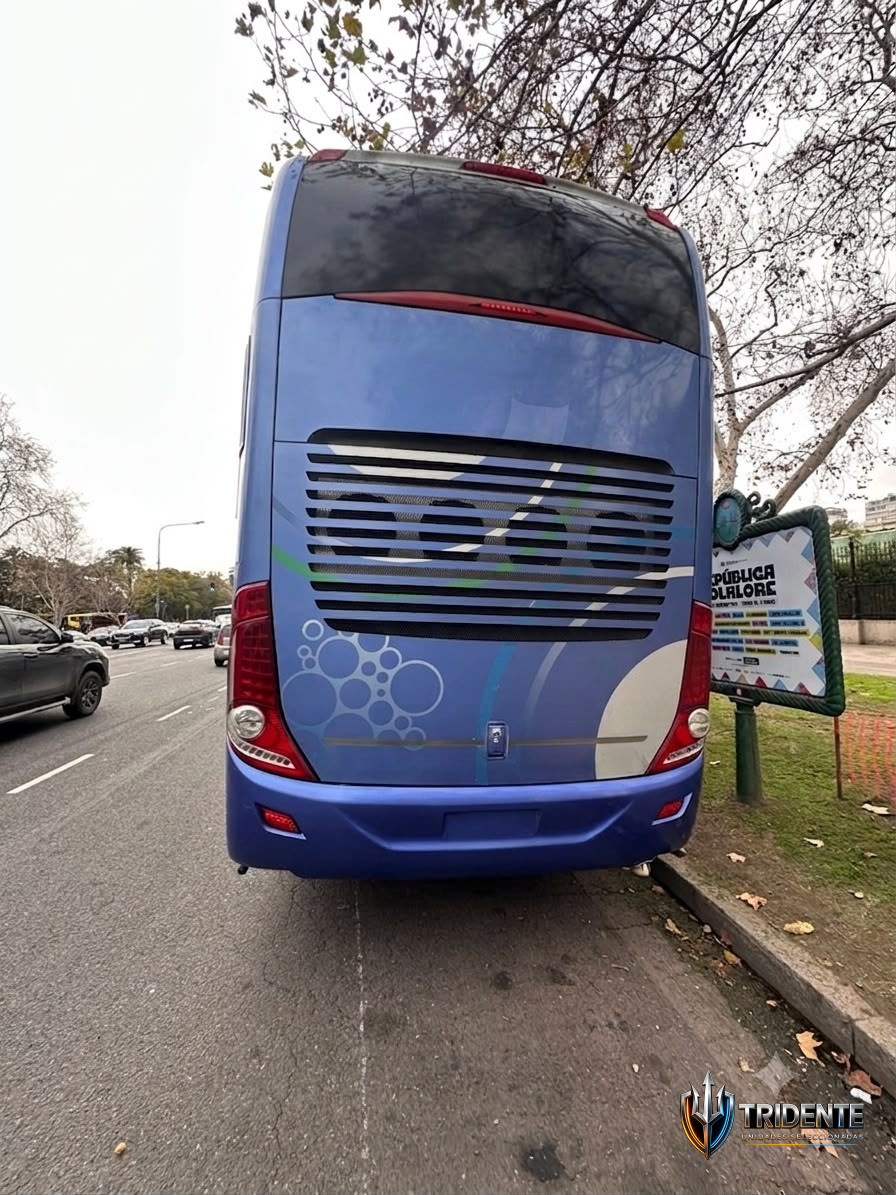 Volvo B450R 2018 — Colectivo usado, foto 6