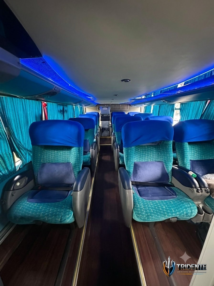Volvo B450R 2018 — Colectivo usado, foto 8