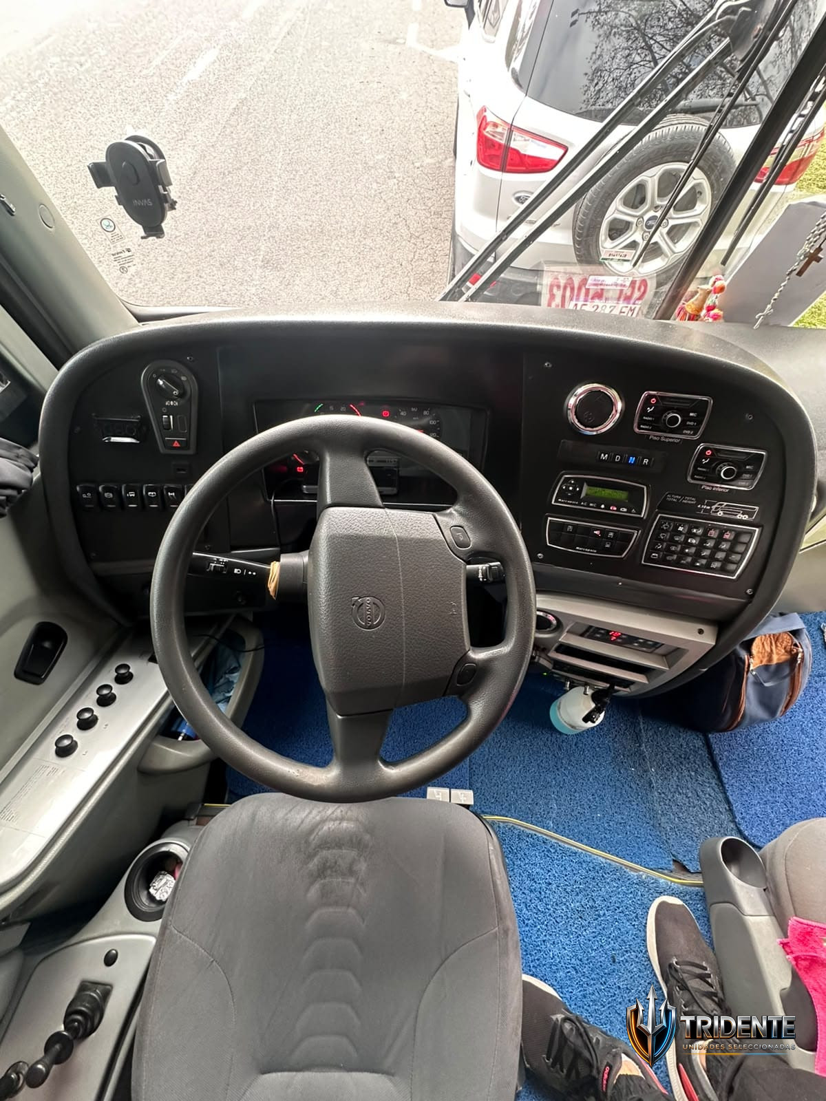 Volvo B450R 2018 — Colectivo usado, foto 13