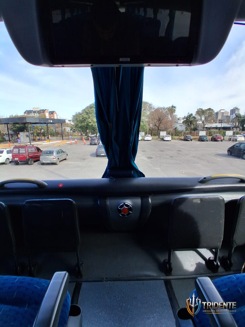 Volvo B450R 2016 — Colectivo usado, foto 18