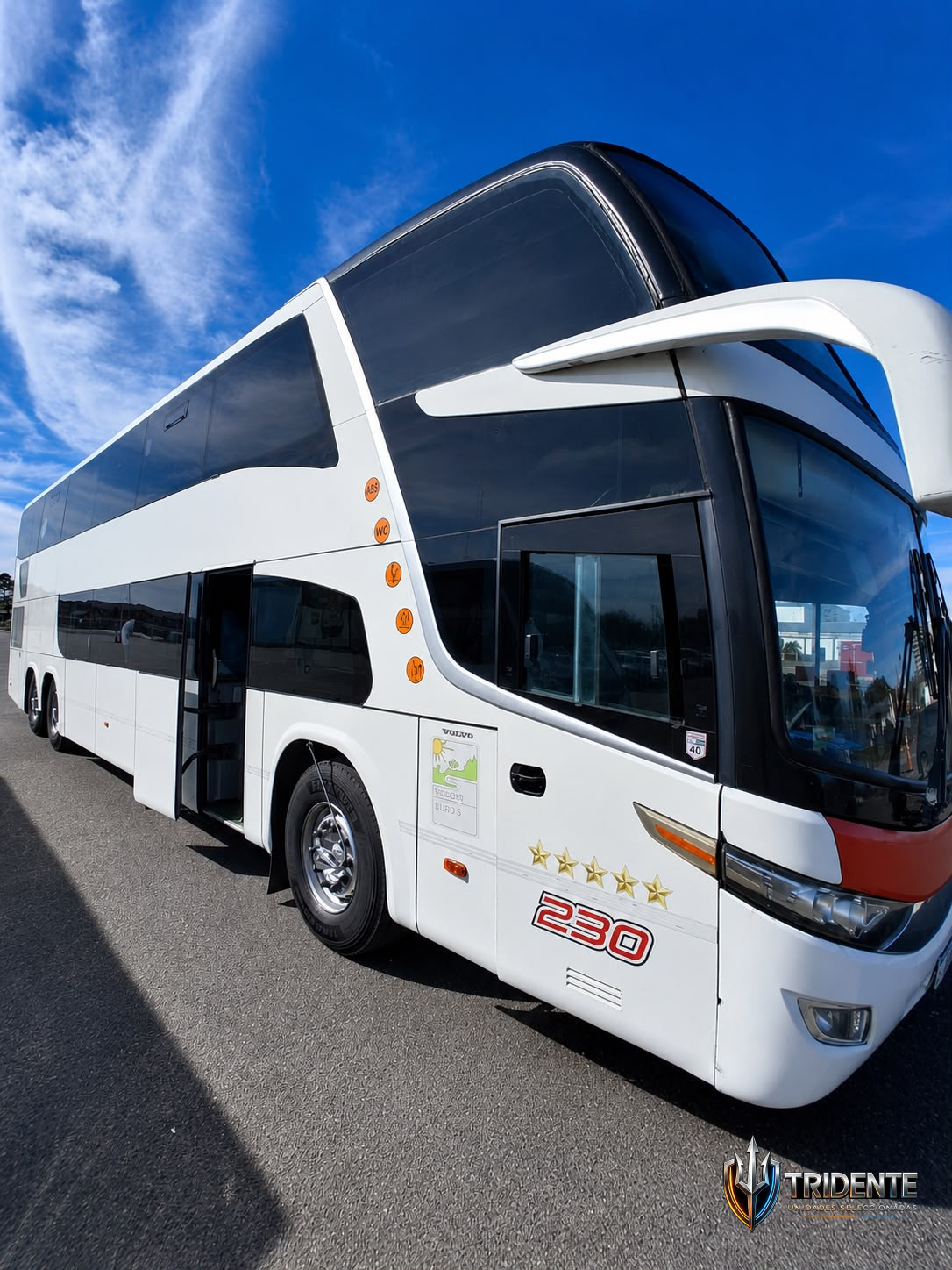 Volvo B450R 2016 — Colectivo usado, foto 2