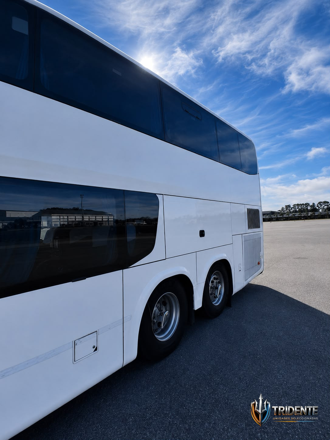 Volvo B450R 2016 — Colectivo usado, foto 6