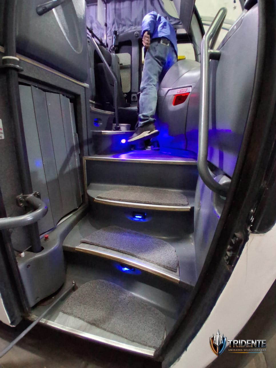 Mercedes-Benz O500 M30 2015 — Colectivo usado, foto 19