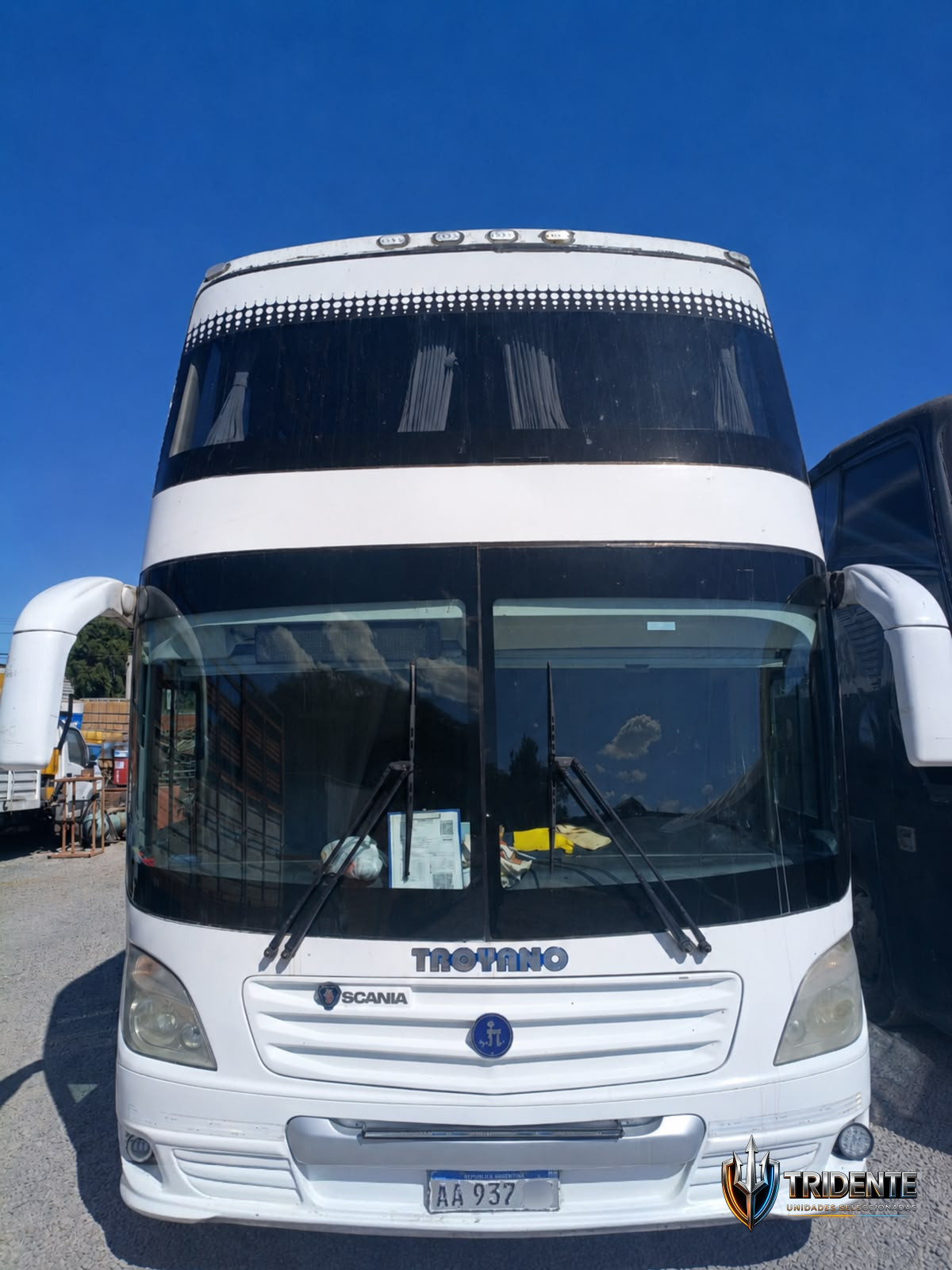 Scania K400 2017 — Colectivo usado, foto 1