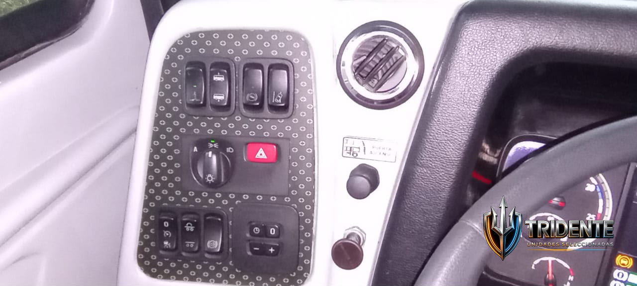 Scania K440 2023 — Colectivo usado, foto 18